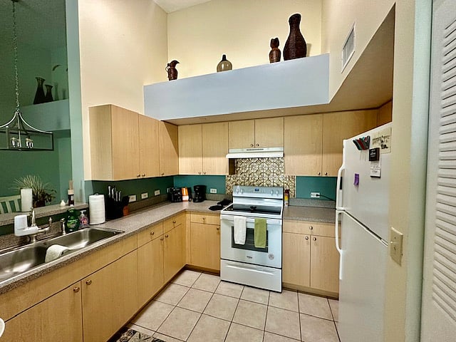 Furnished Finder property 542078_1 photo 18