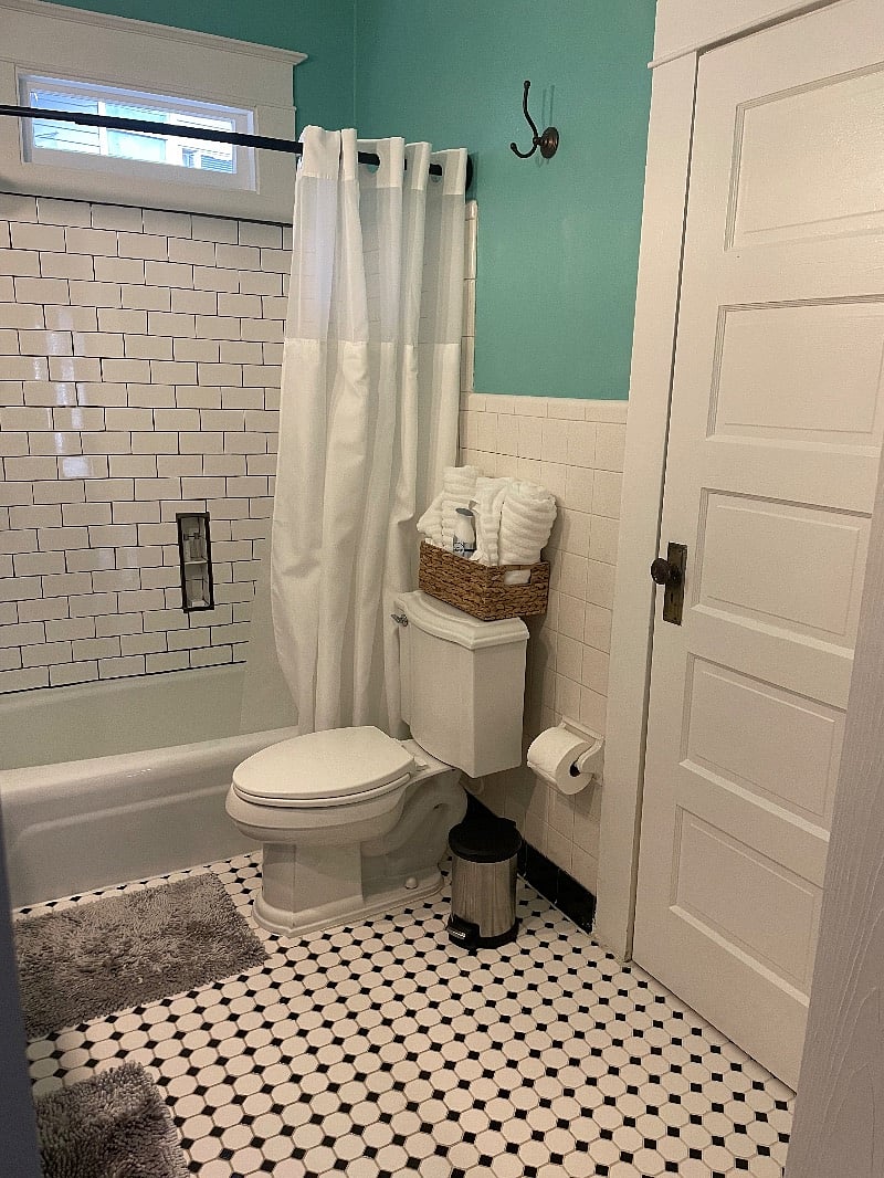 Furnished Finder property 542120_1 photo 3