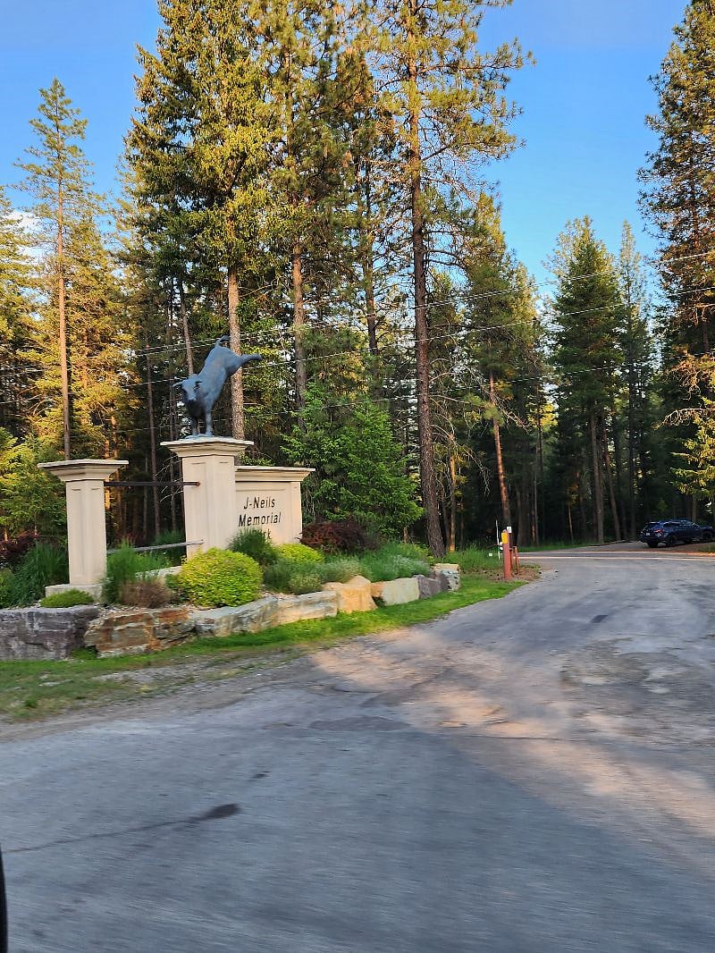 J.Neil Memorial Park -  Horse arena, folfing course, ball diamond, basketball courts