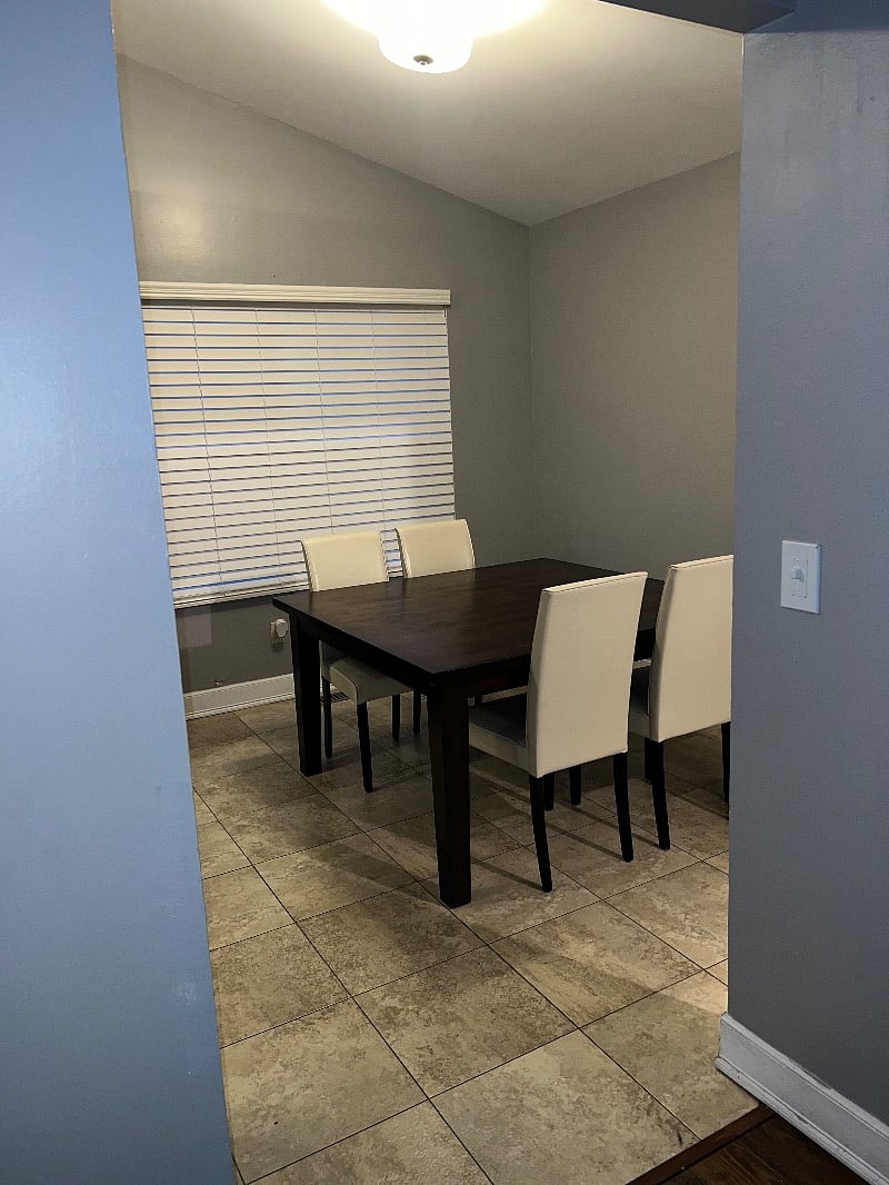 Kitchen (Common Area)