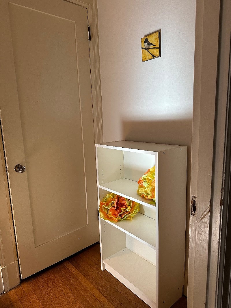 Plenty of storage options in room