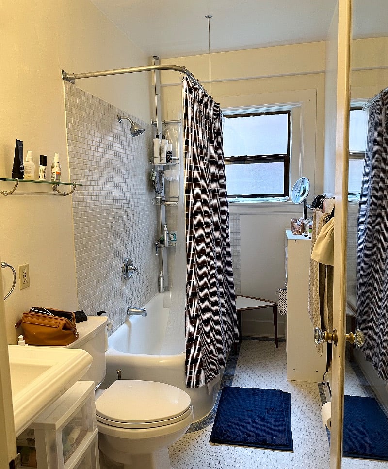 Shared Bath