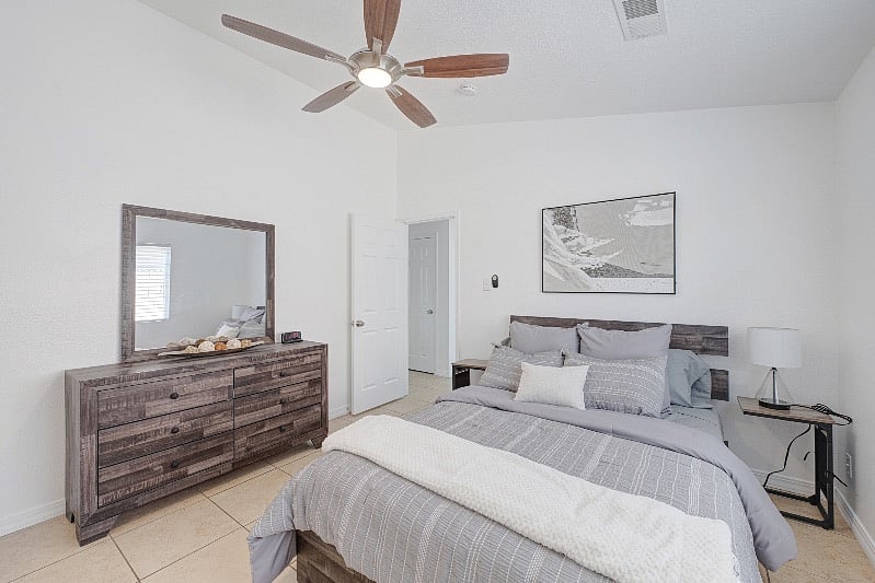Furnished Finder property 542273_1 photo 15