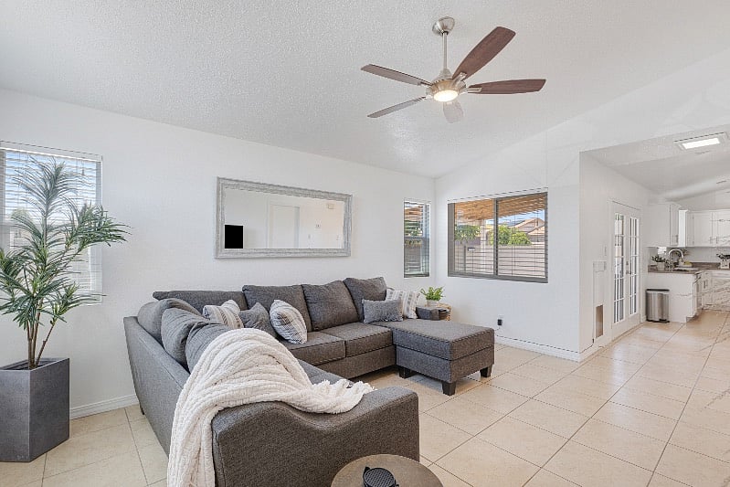 Furnished Finder property 542273_1 photo 4