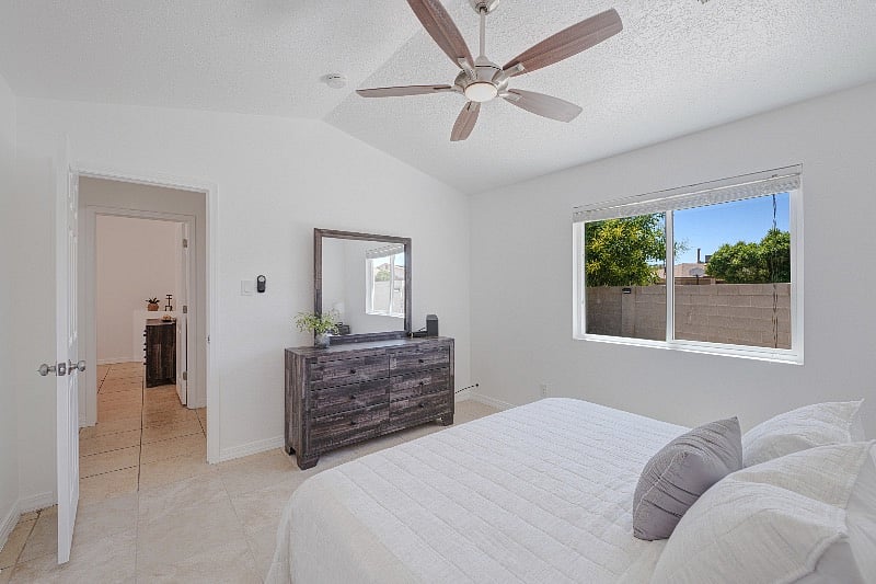 Furnished Finder property 542273_1 photo 18