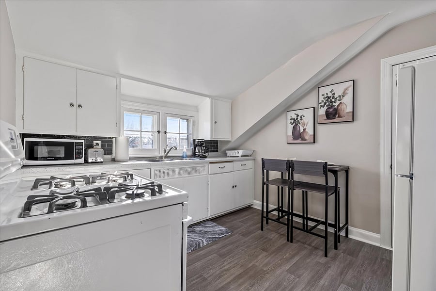 Furnished Finder property 542301_2 photo 9