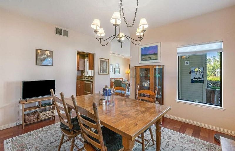 Furnished Finder property 542330_1 photo 4