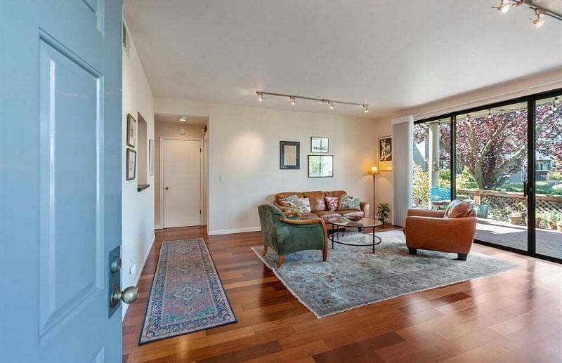 Furnished Finder property 542330_1 photo 16