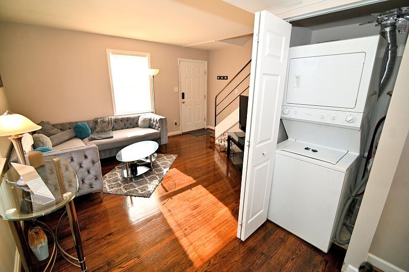 Furnished Finder property 542343_1 photo 11