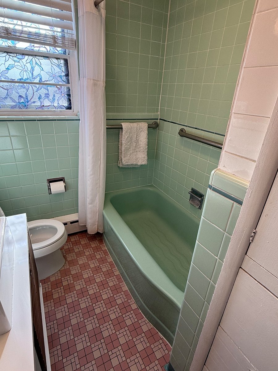 Furnished Finder property 542394_1 photo 11