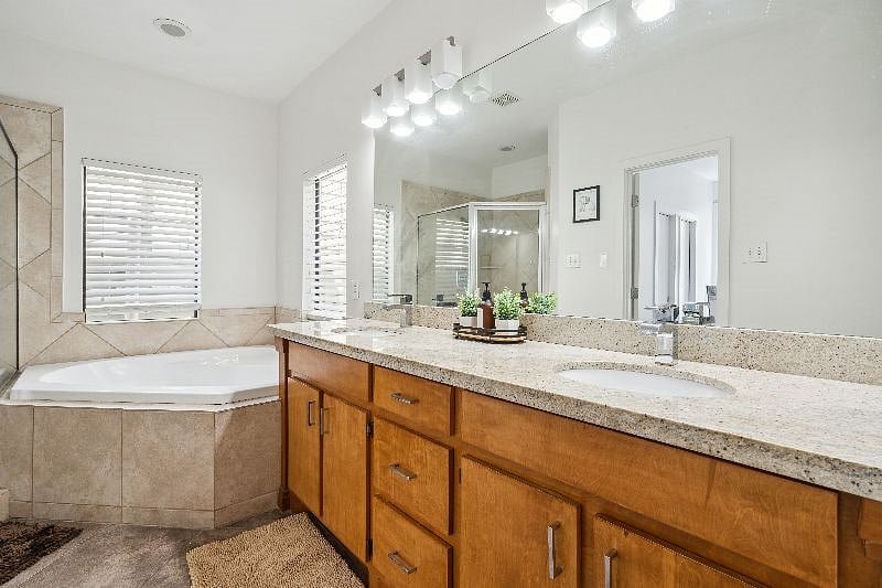 Furnished Finder property 542421_1 photo 16