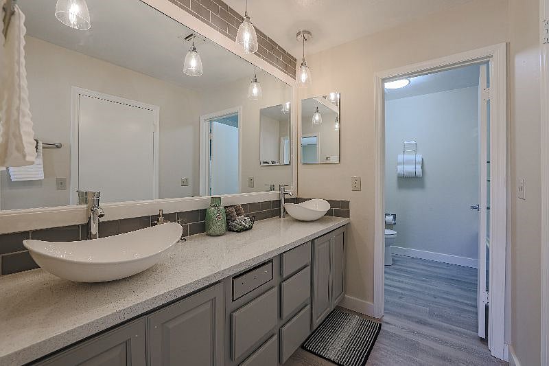 Furnished Finder property 542435_1 photo 9