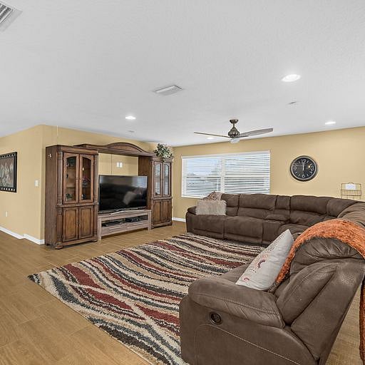 Furnished Finder property 542499_1 photo 9