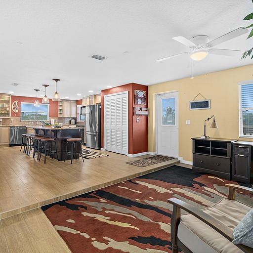 Furnished Finder property 542499_1 photo 12