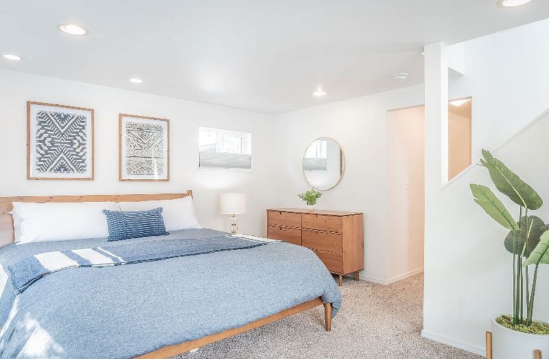 Master Bedroom with King bed