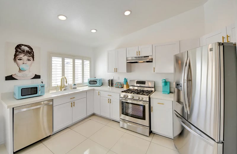 Furnished Finder property 542527_1 photo 3