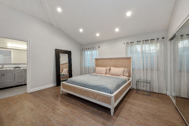 Furnished Finder property 542606_1 photo 29