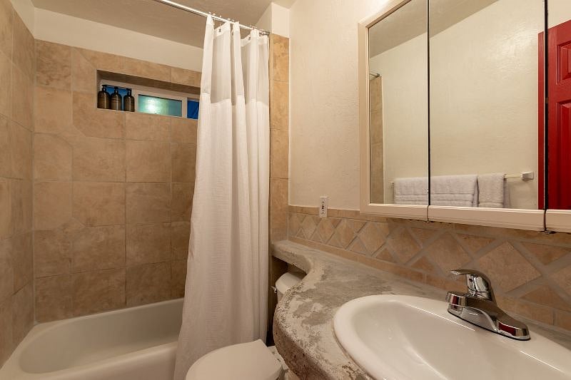 Furnished Finder property 542659_1 photo 8