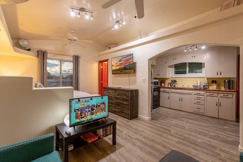 Furnished Finder property 542659_1 photo 10
