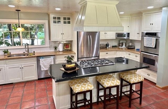 Furnished Finder property 542697_1 photo 3
