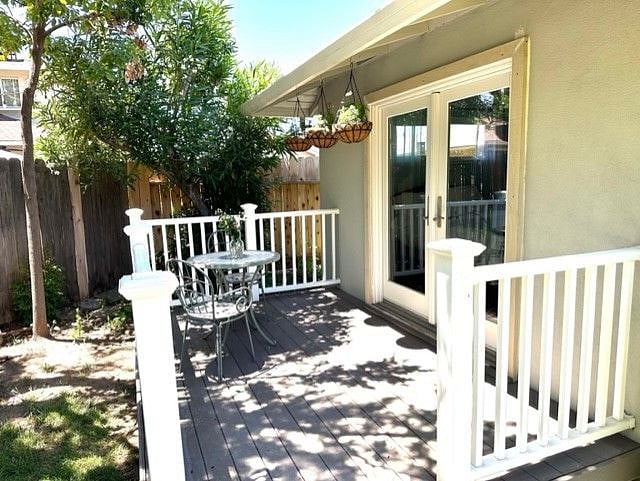 Furnished Finder property 542697_1 photo 15