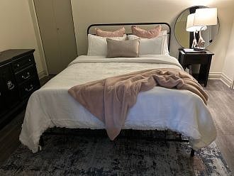 Bedroom with En Suite Bathroom - Loft