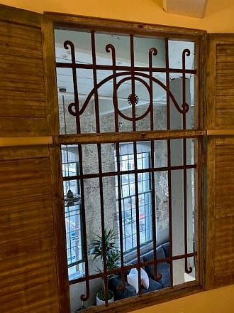 Unique Loft Window with Amazing Views - Loft