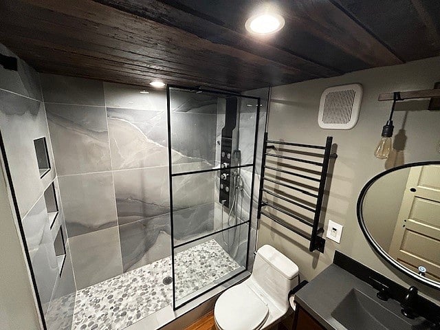 Large En Suite Bathroom - Main Floor
