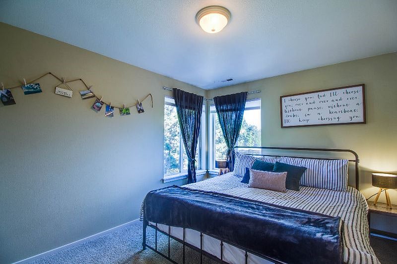Furnished Finder property 542725_1 photo 13