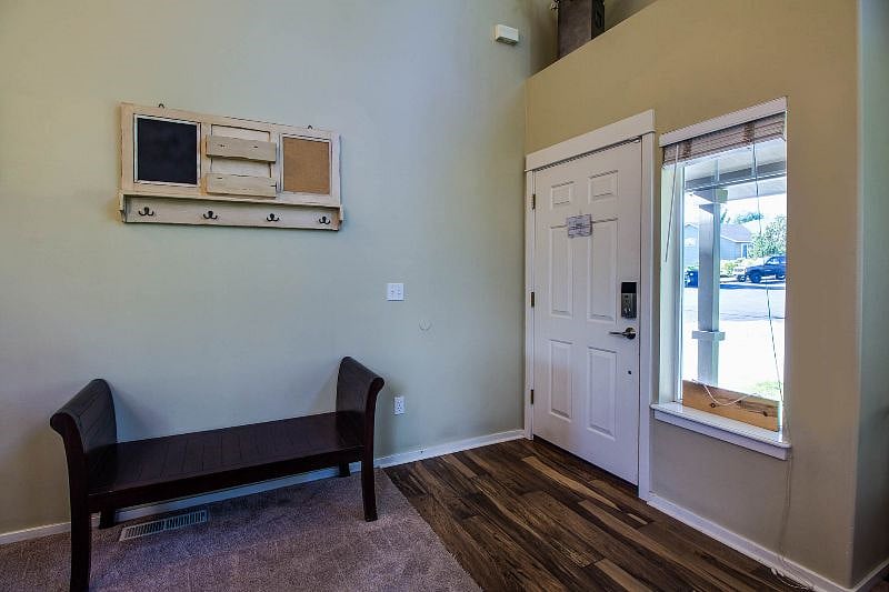 Furnished Finder property 542725_1 photo 21