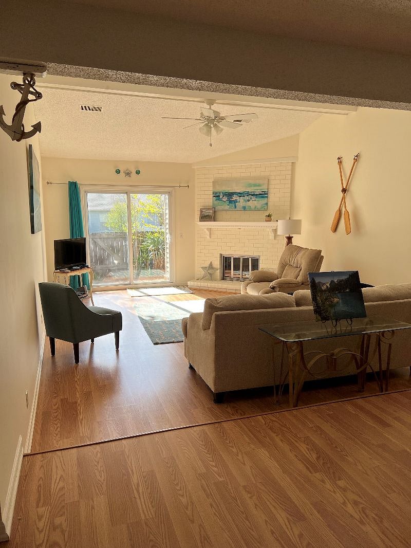 Furnished Finder property 542779_1 photo 3