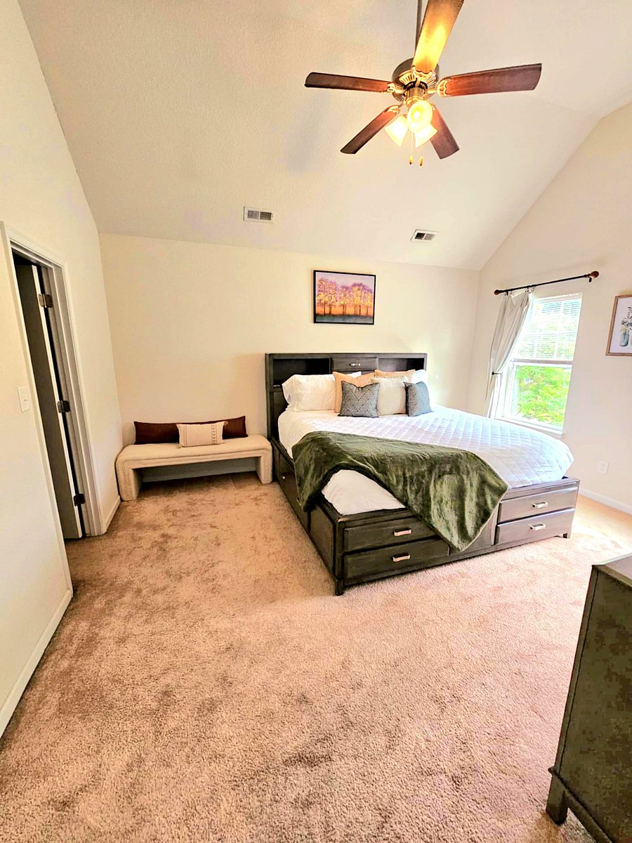 Furnished Finder property 542792_1 photo 3