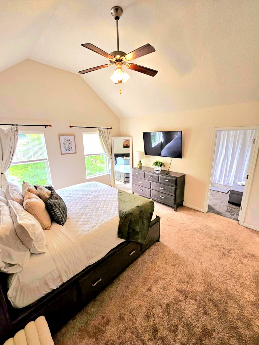 Furnished Finder property 542792_1 photo 25