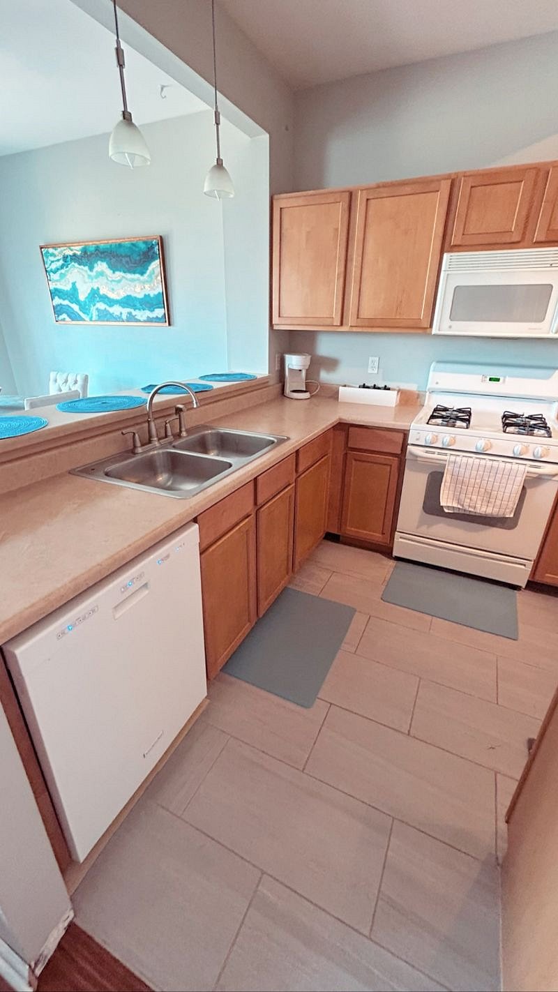 Furnished Finder property 542988_1 photo 3
