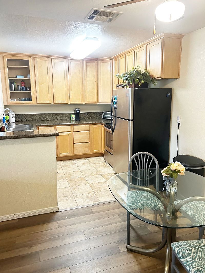 Furnished Finder property 543097_1 photo 11