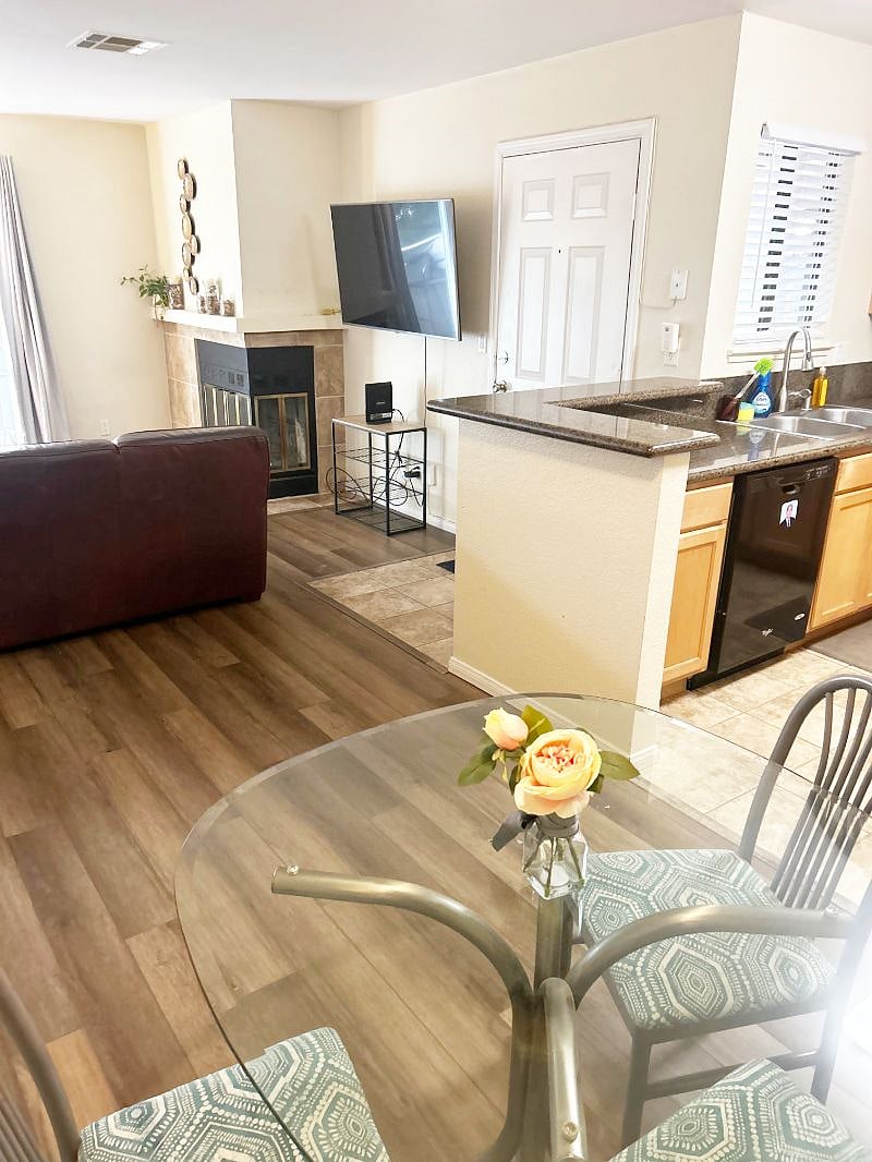Furnished Finder property 543097_1 photo 7