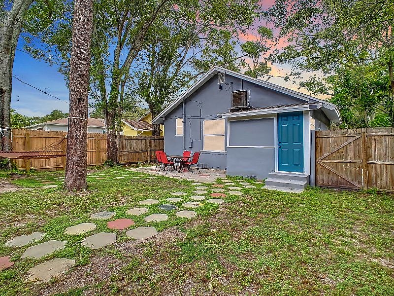 Furnished Finder property 543100_1 photo 24