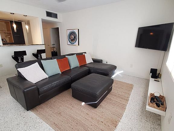 Furnished Finder property 543104_1 photo 8