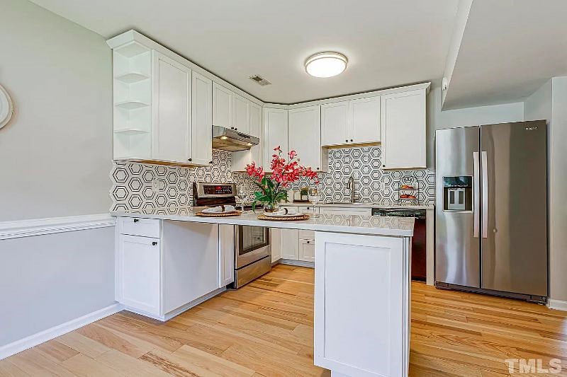 Furnished Finder property 543148_1 photo 3