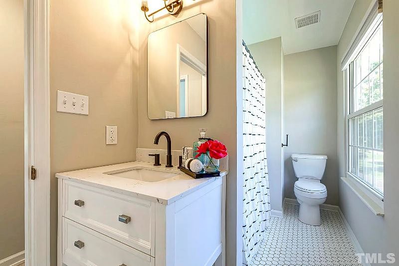 Furnished Finder property 543148_1 photo 4