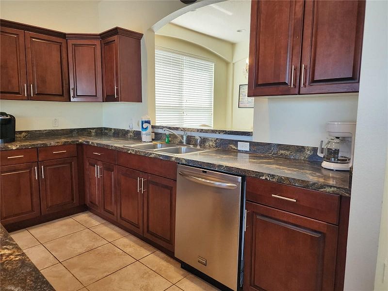 Furnished Finder property 543216_1 photo 38