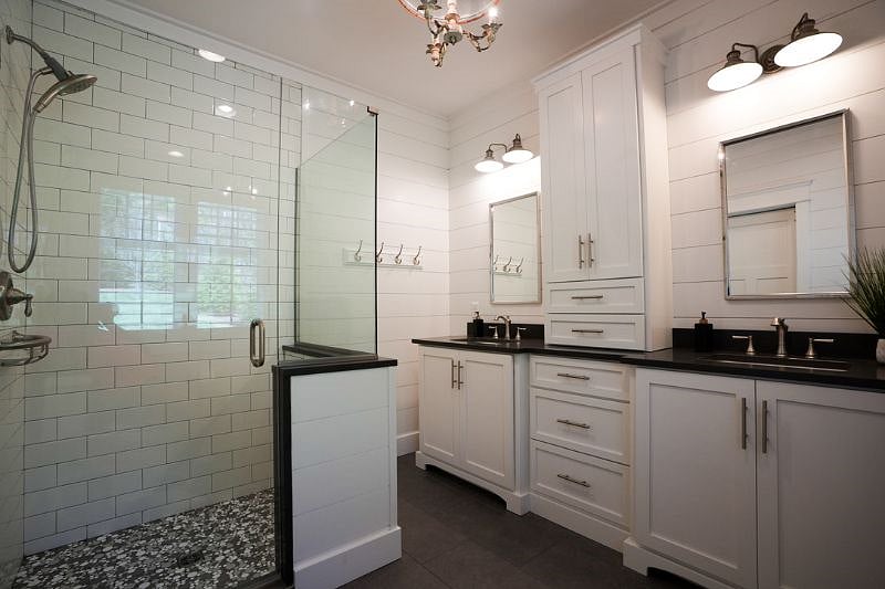 Private Bathroom in Master Bedroom