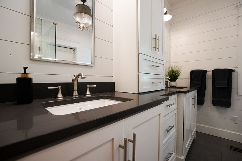 Private Bathroom in Master Bedroom
