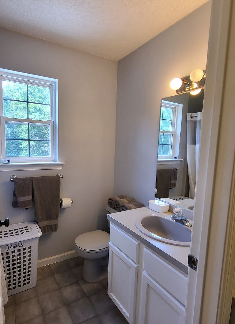 Bath 2nd Floor