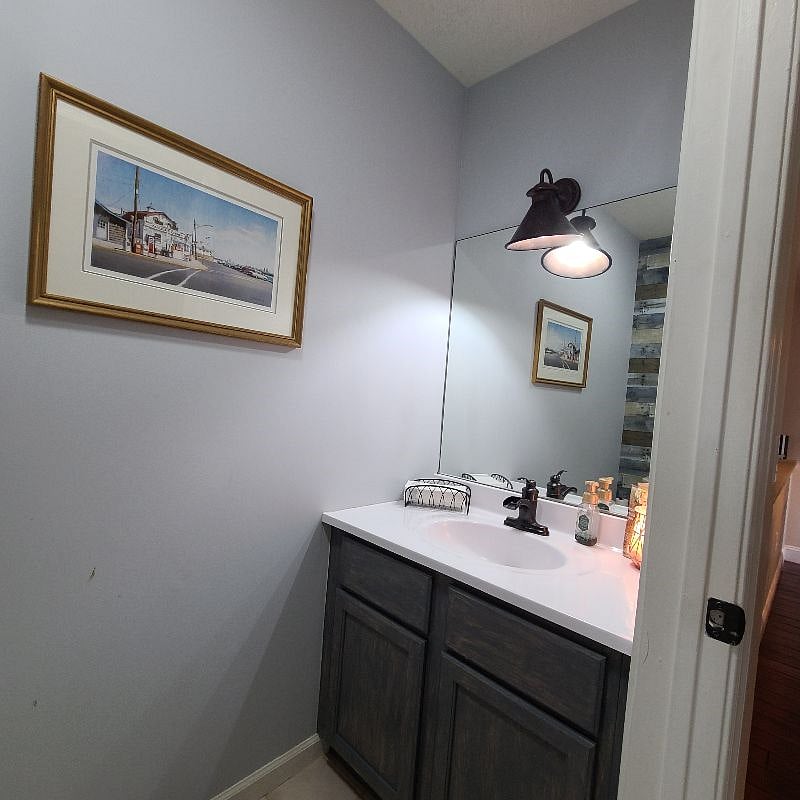 Shared Half Bath on Main level