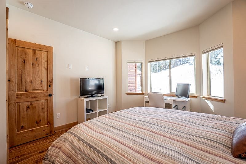 Furnished Finder property 543436_1 photo 14