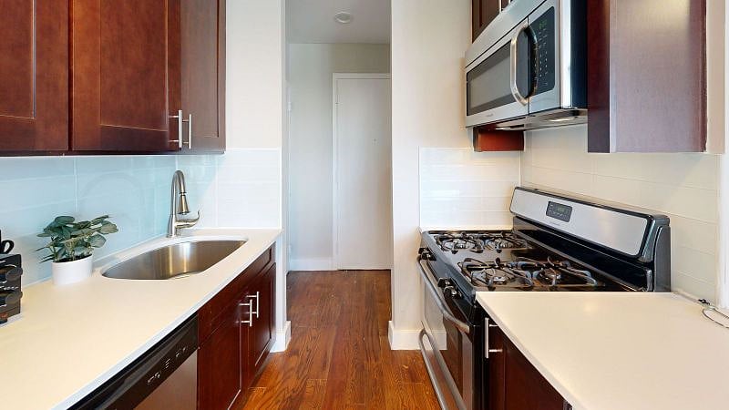 Furnished Finder property 543469_20 photo 3