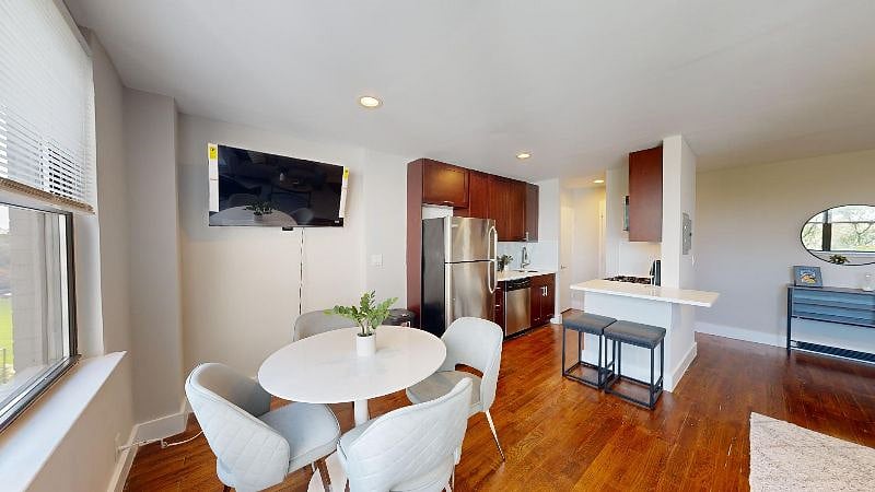 Furnished Finder property 543469_20 photo 7