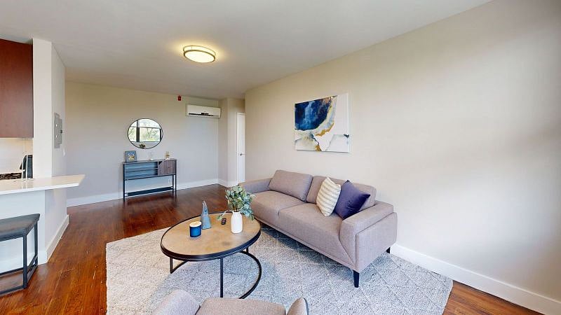 Furnished Finder property 543469_20 photo 11