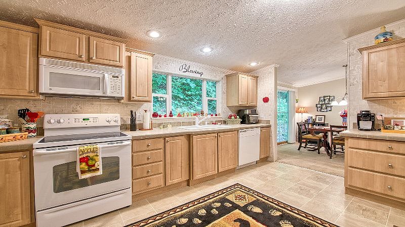 Furnished Finder property 543598_1 photo 3